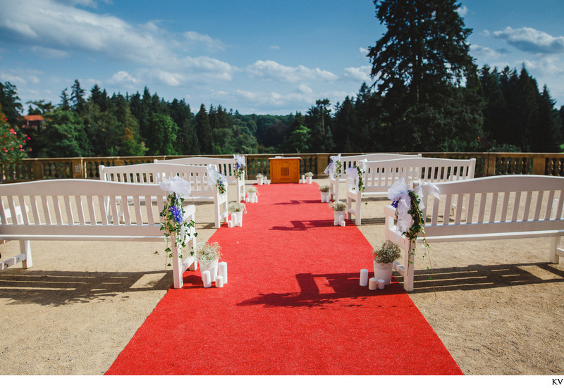 The outdoor set up at Pruhonice Castle 