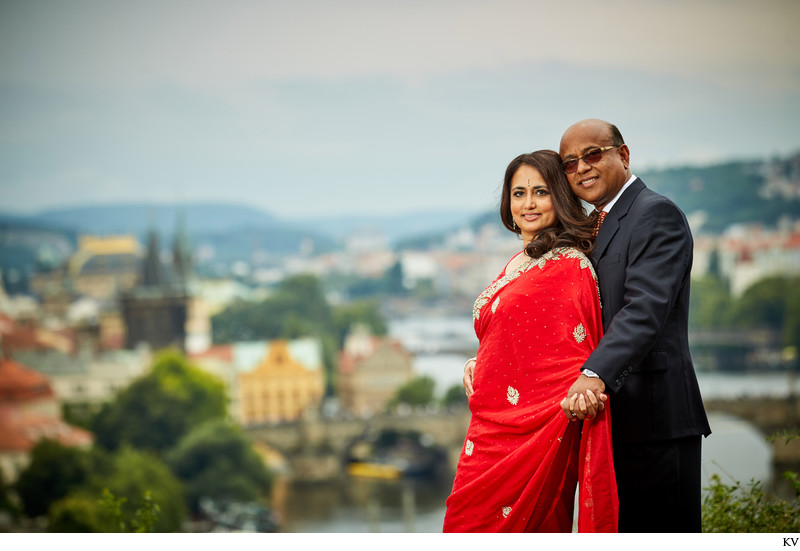 Celebrating a 25-year wedding anniversary in Prague