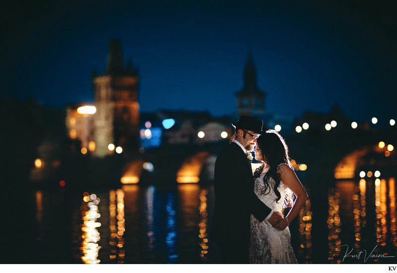 A romantic embrace for bride & groom 