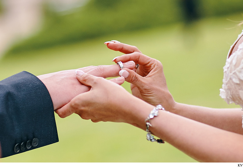 Placing of the ring for the groom