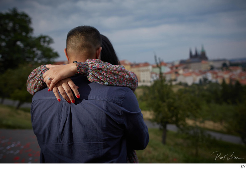 Ring Bling I H&R I Prague marriage proposal