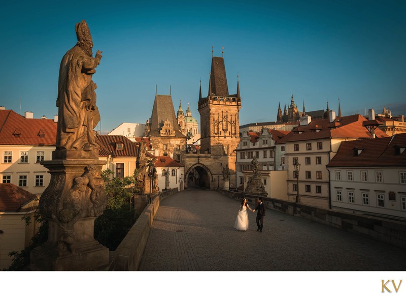 Korean Wedding Prague: Sunrise Elopement on Charles Bridge