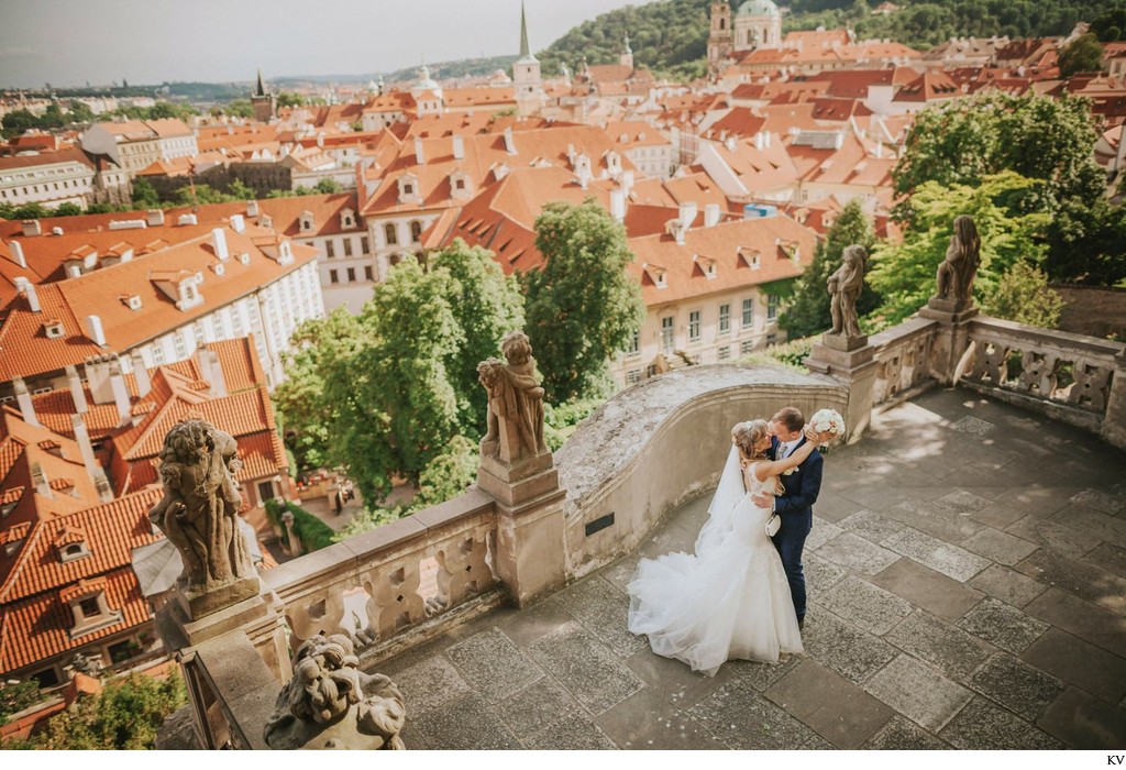 wedding couple embrace at Ledebour garden above Prague