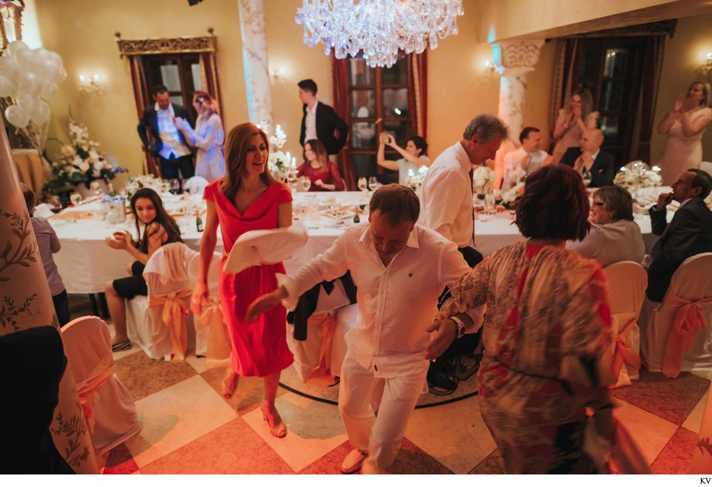 wedding guests dance at the Alchymist in Prague