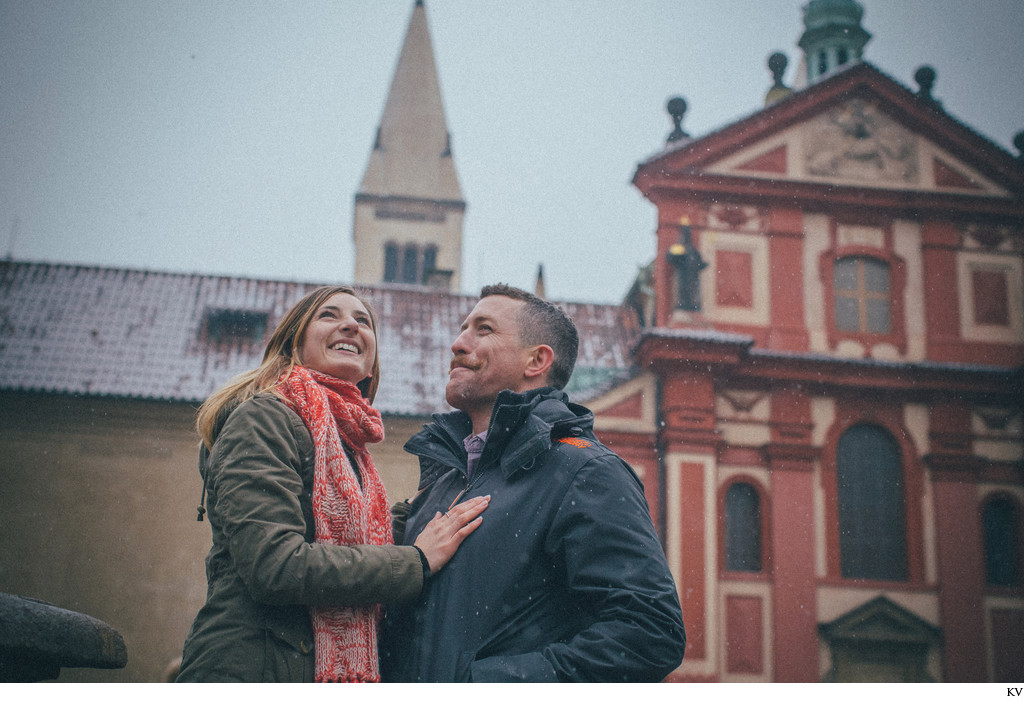 Exploring Prague Castle I N&J winter marriage proposal