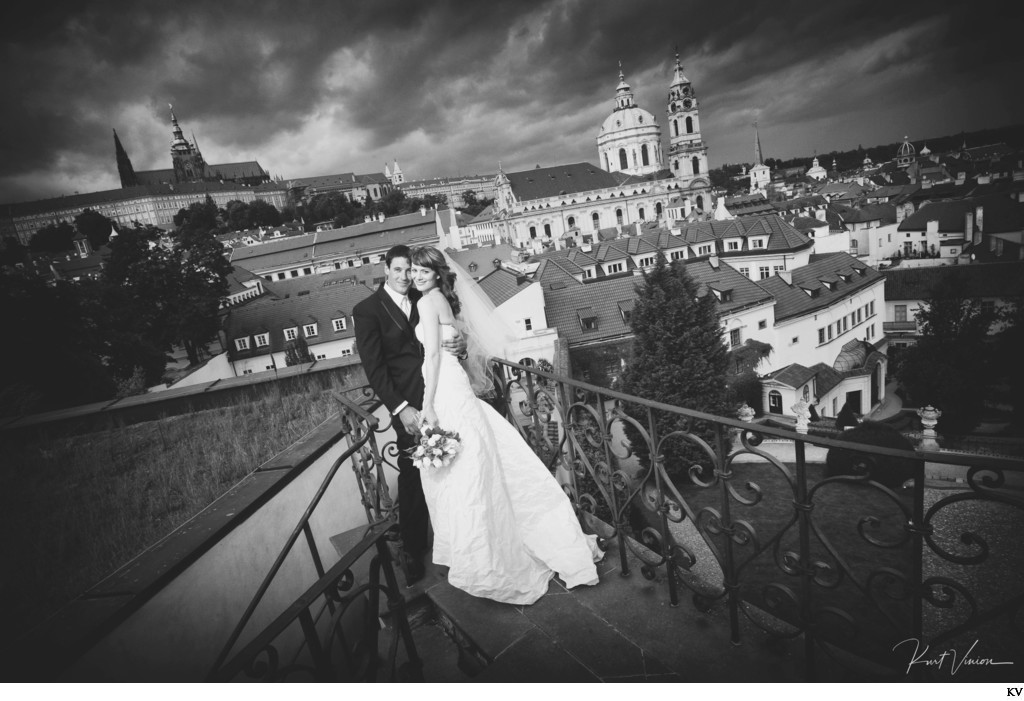 Beautiful B&W wedding photo sexy couple above Prague 
