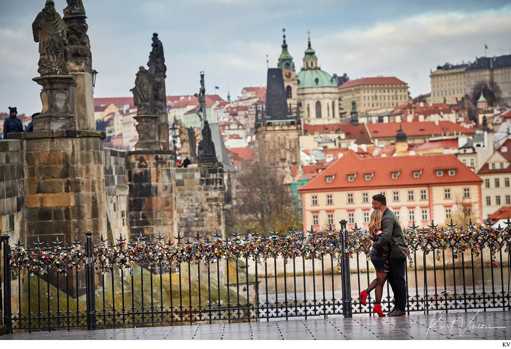 The best view Prague Castle marriage proposal