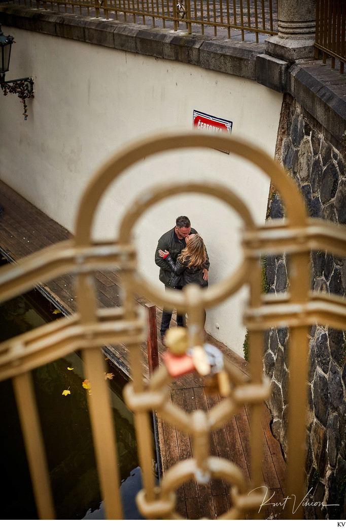 kissing at Prague Venice - marriage proposal