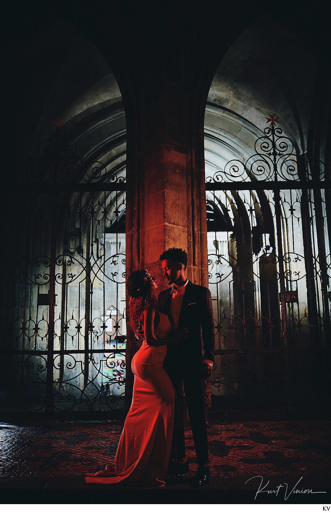 red light sexy couple portrait Prague