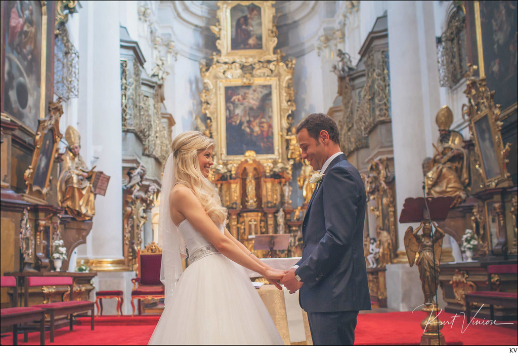 happy bride & groom moments