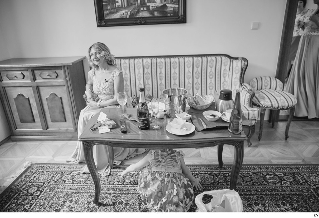 flower girl under the coffee table