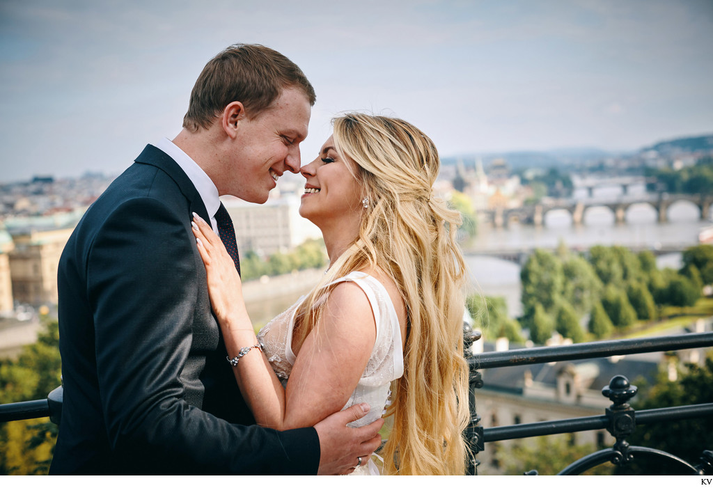 A&S wedding photo overlooking Prague