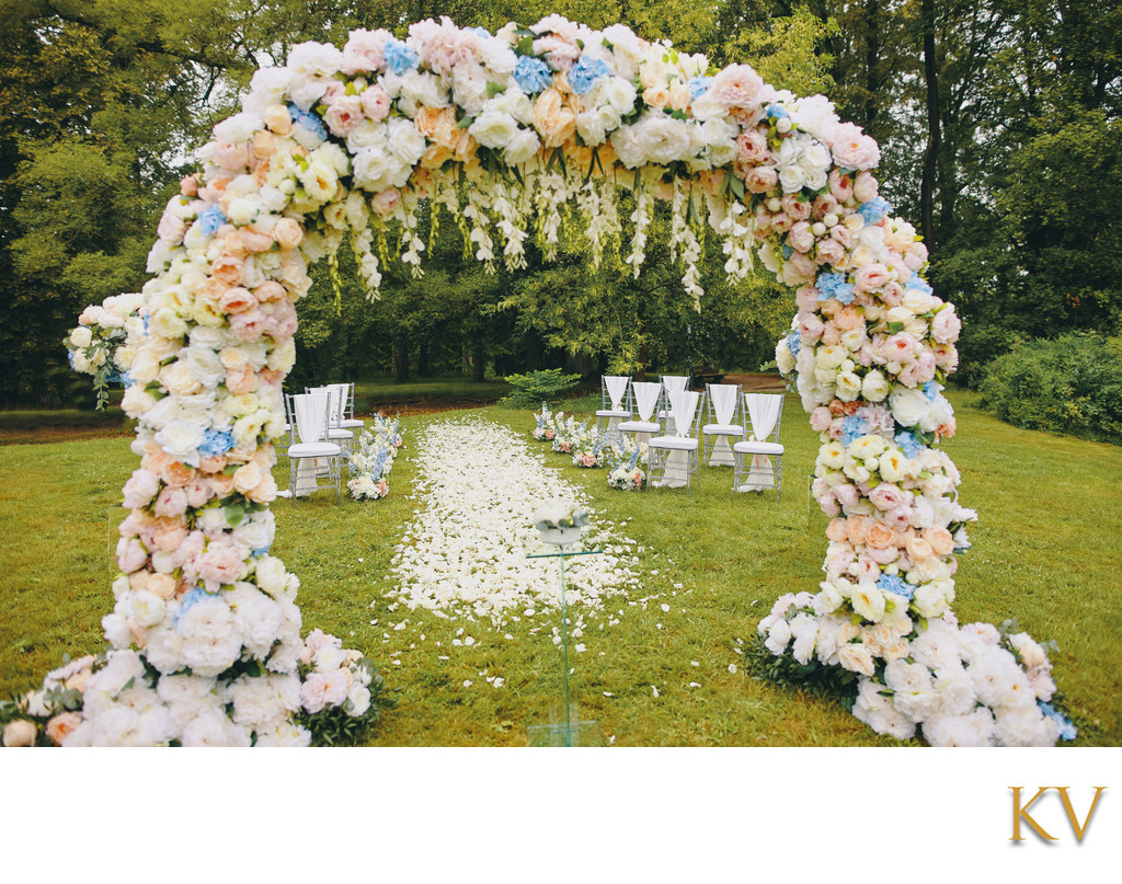 opulent floral arch