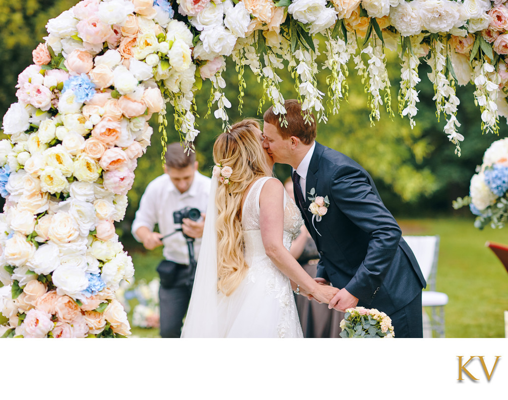 Sergio kisses his bride 