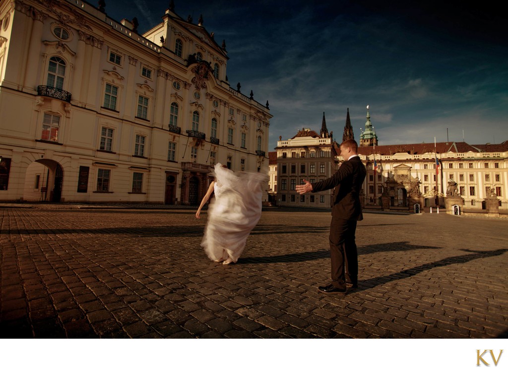 The brides dress & veil goes awry at Prague Castle
