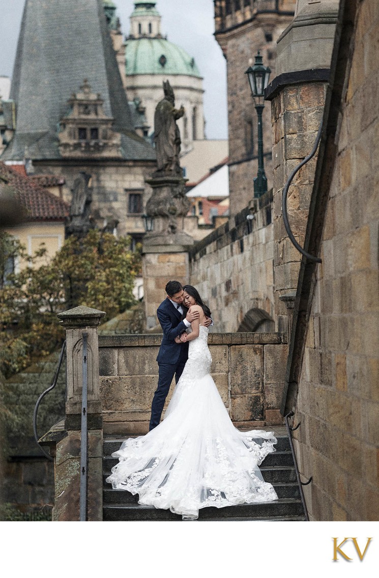 touching moment shared on a spcial morning in Prague.