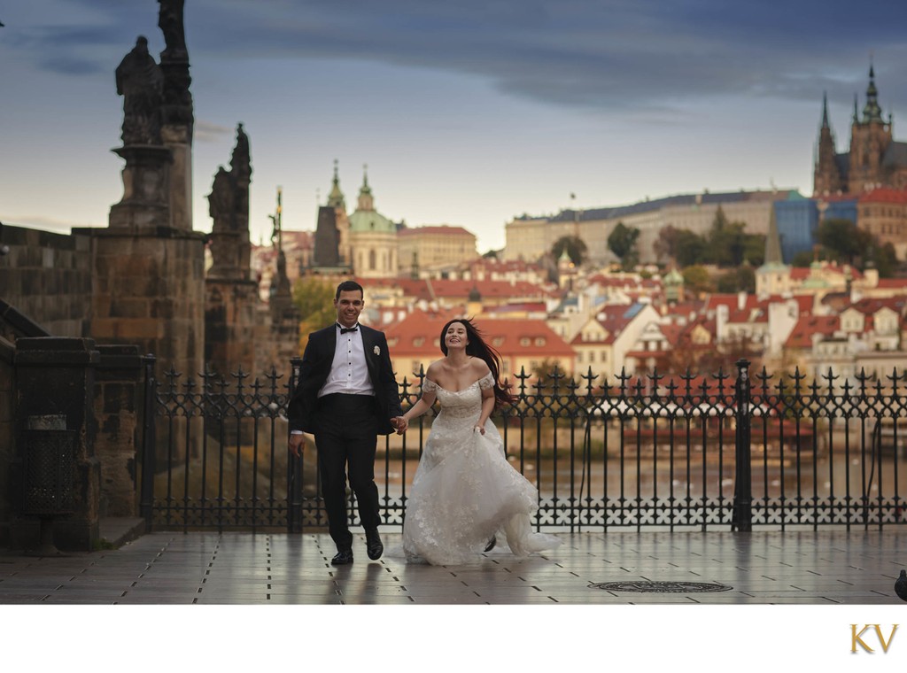 Prague elopement photos bride & groom near riverside