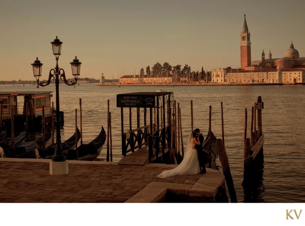 bride & groom at Gondola Danieli Venice love story