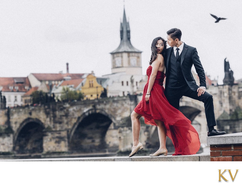 Sexy pre-wedding photography from Prague