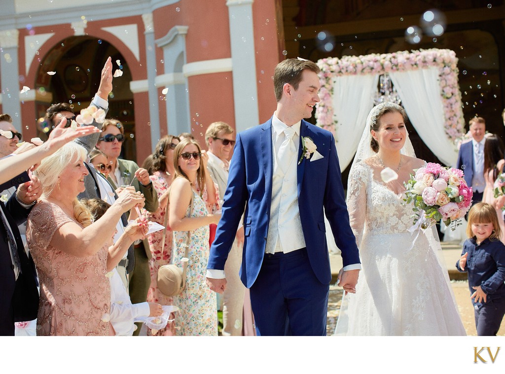 Celebrating the newlyweds at the Ledebour Garden, Prague