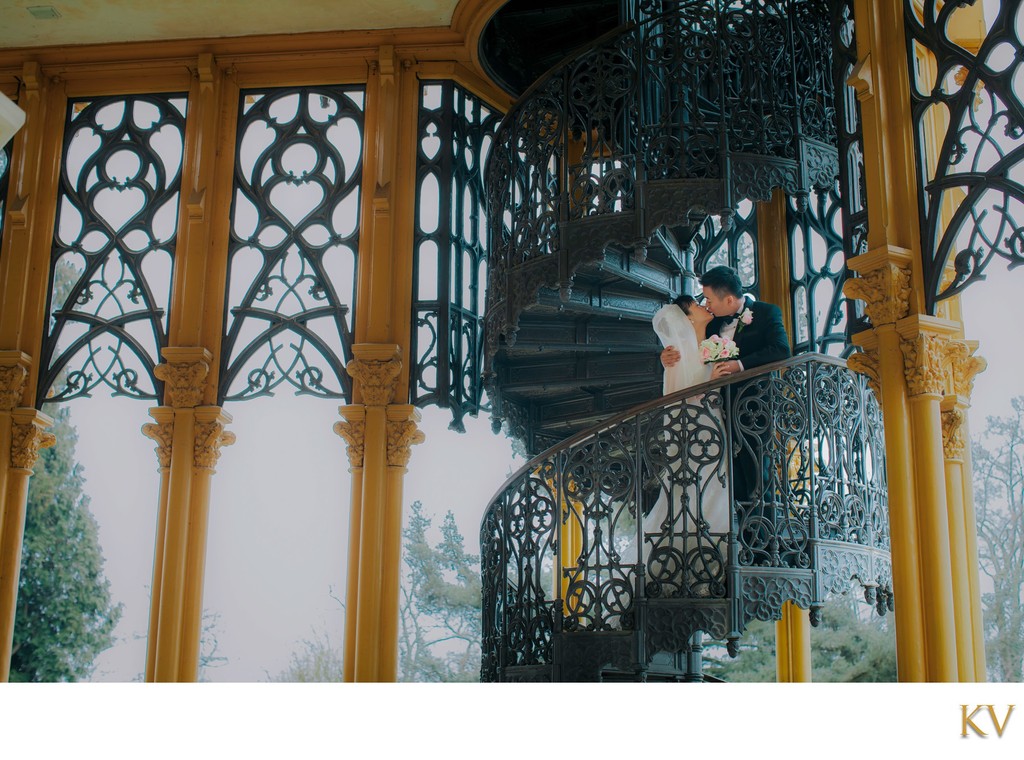 Hong Kong Newlywed Atmospheric Castle Hluboka Wedding