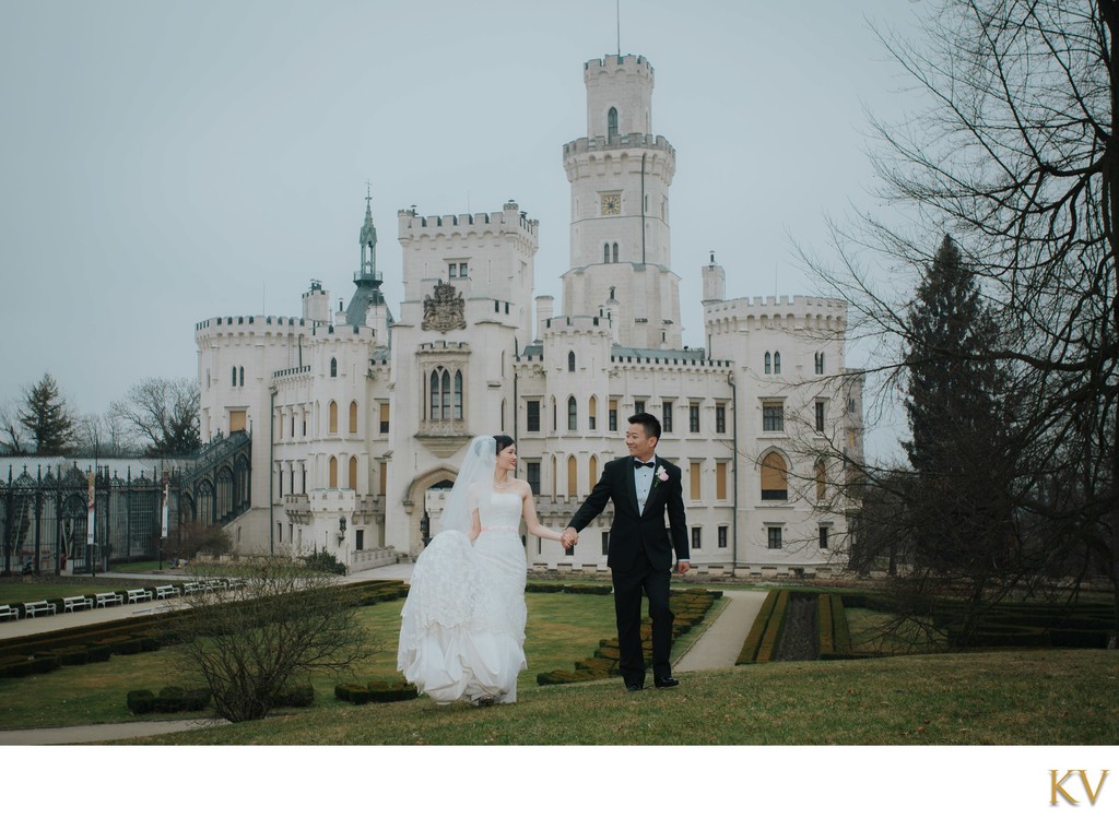 Hong Kong couple winter wedding Castle Hluboka