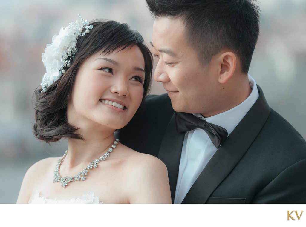 Stylish & Elegant Hong Kong Newlyweds in Prague 