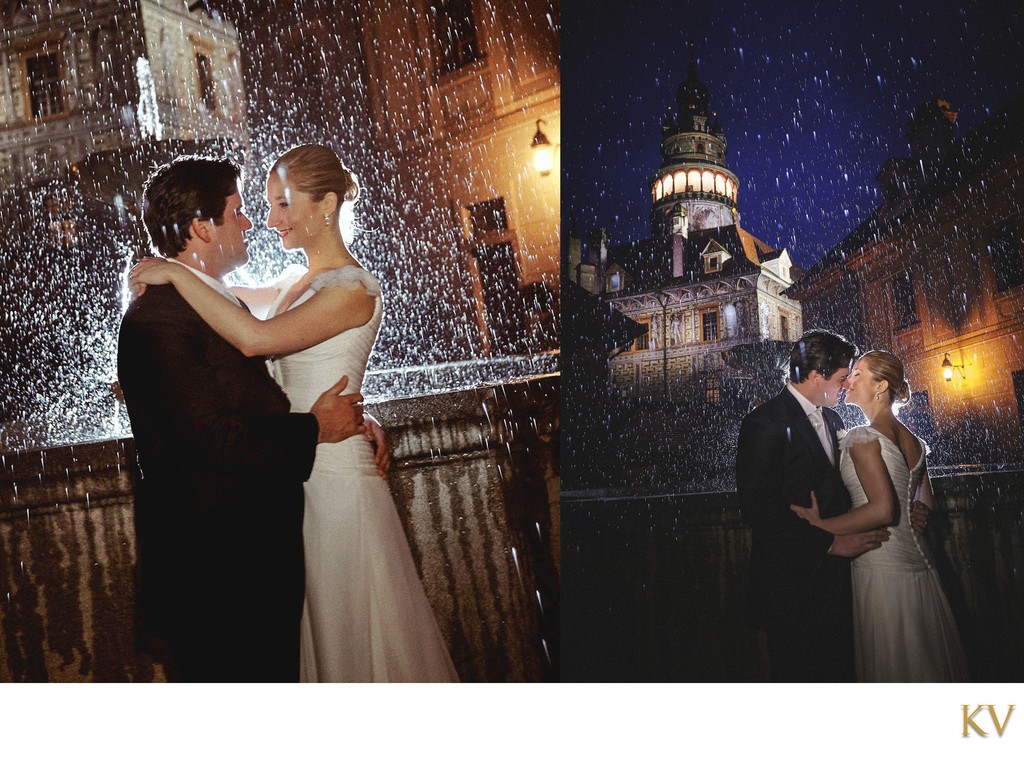 Newlyweds In The Rain Cesky Krumlov Castle Weddings