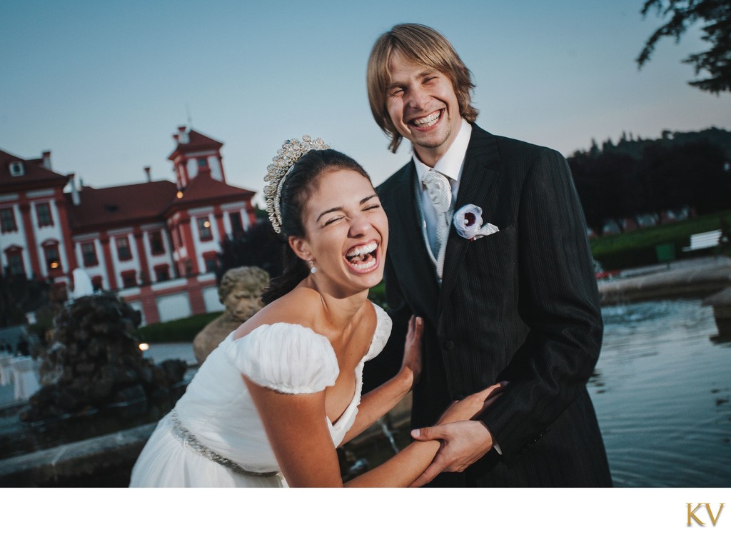 Happiest Newlyweds Troja Palace