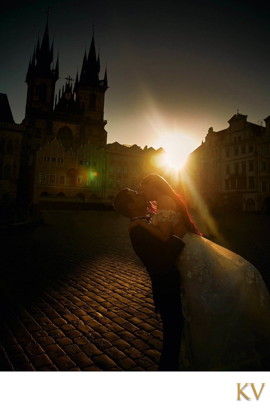 bride & groom experiencing sunrise at Old Town Square