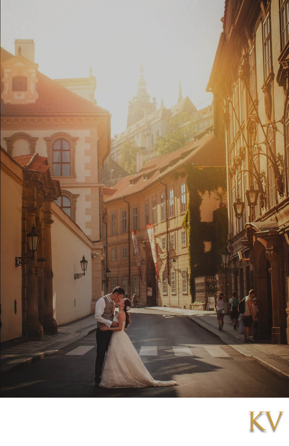 Golden Hour Kiss for the bride2be in Mala Strana
