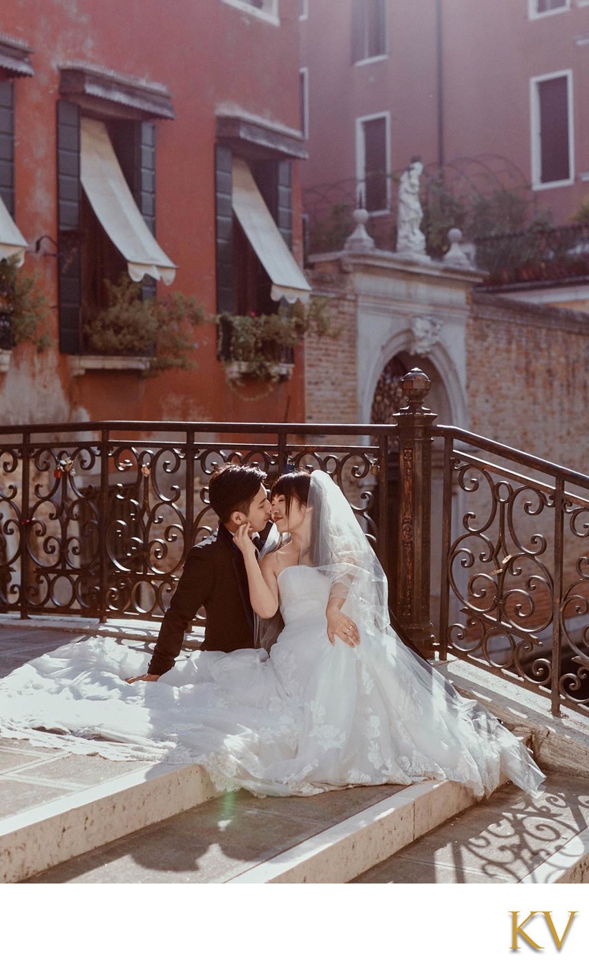 Venice Love Story - bride caressing her groom