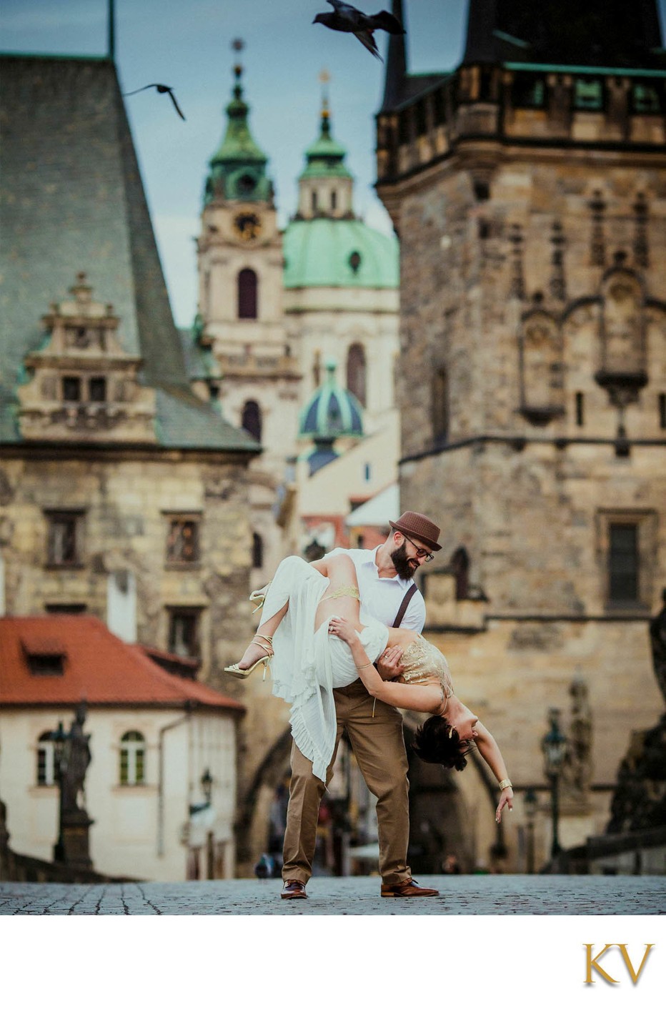 sexy Americans Dance atop the Charles Bridge