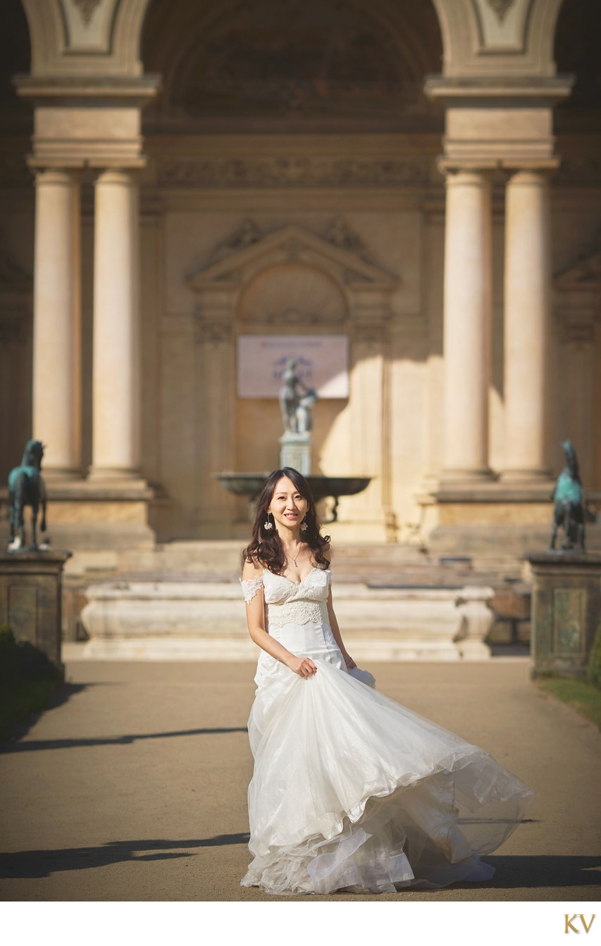 Gorgeous Hong Kong Bride Wallenstein Garden