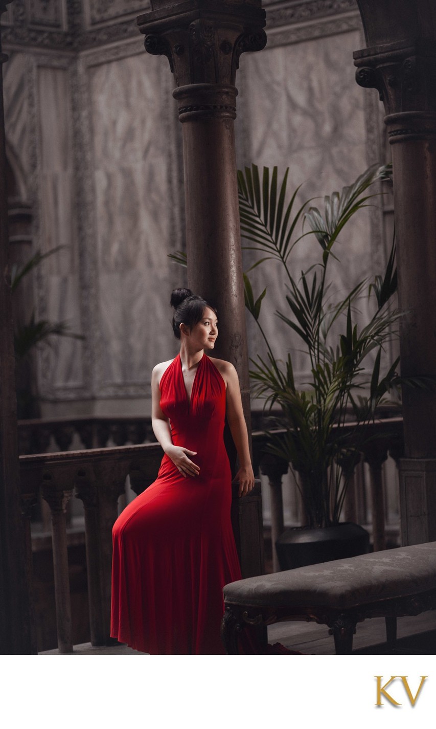 Thai Bride2B in red dress posing at Hotel Danieli Venice