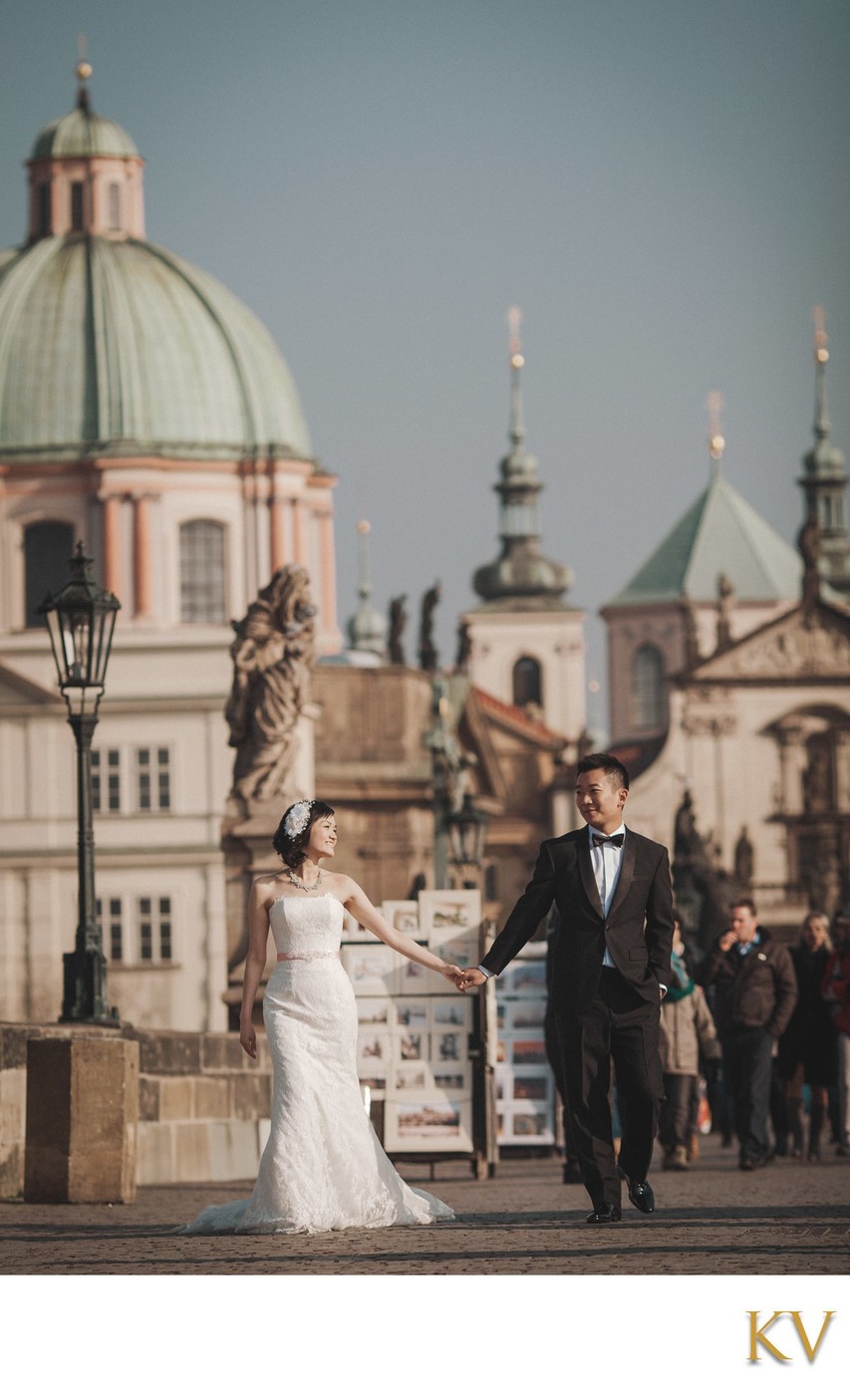 Timeless Romance: Hong Kong Newlyweds in Prague