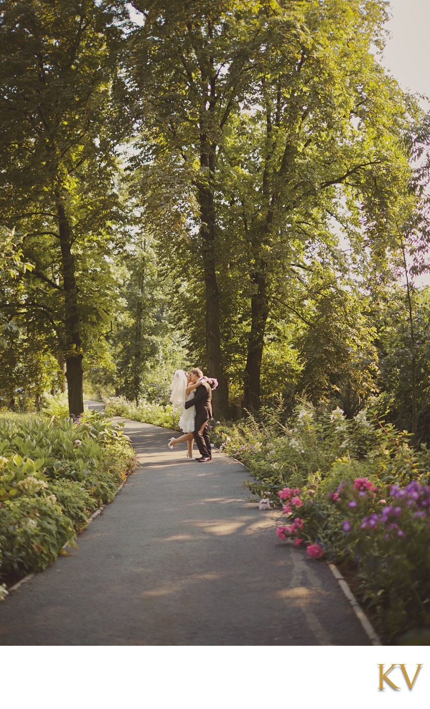 Newlyweds in the garden