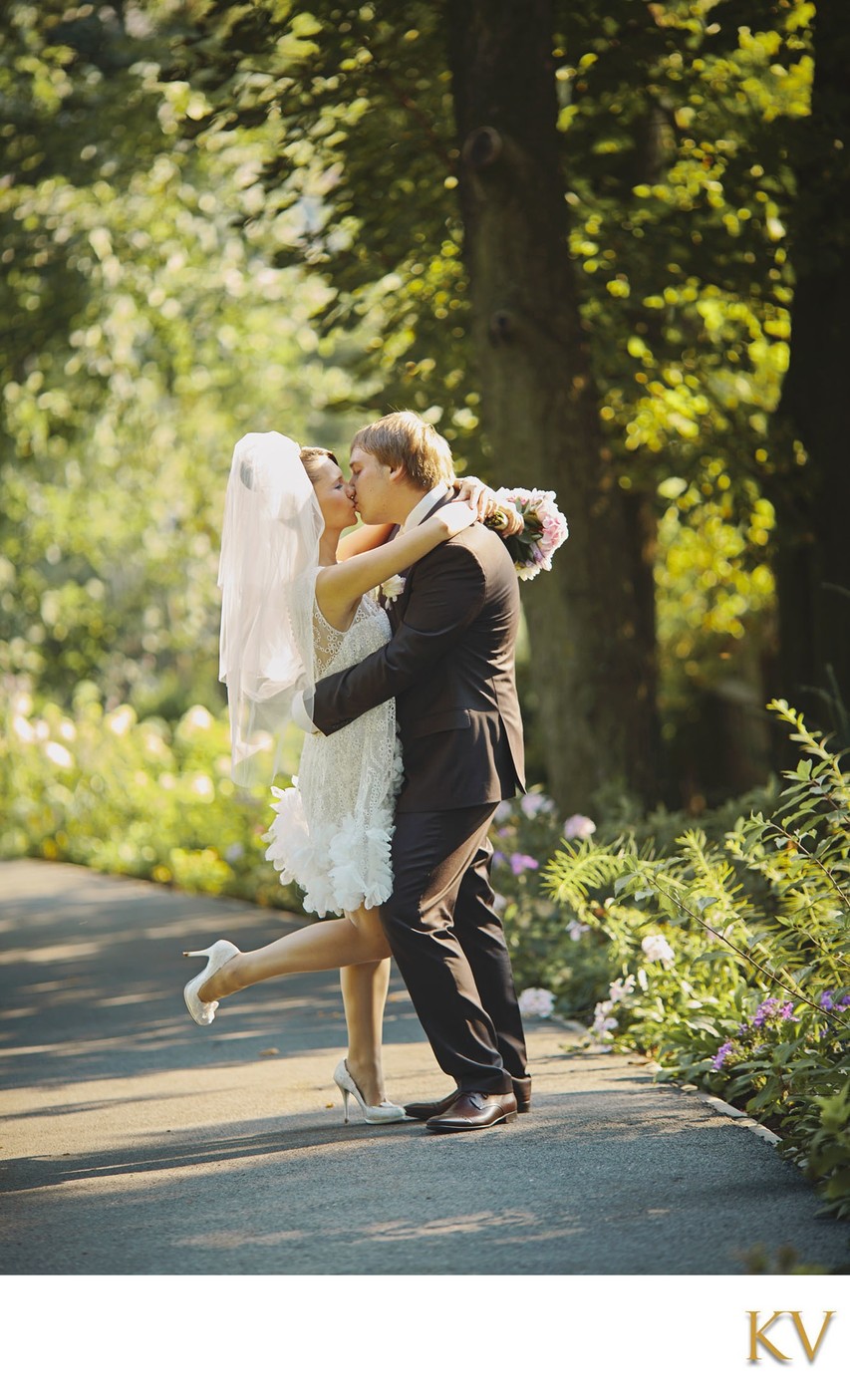 Kissing Newlyweds