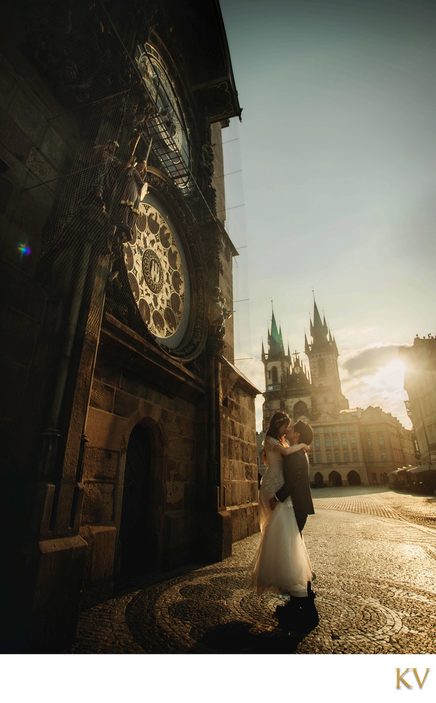 Unforgettable Romantic Embrace Old Town