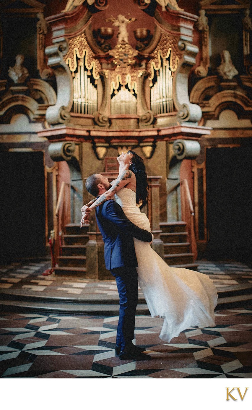 Happy Bride & Groom Klementinum