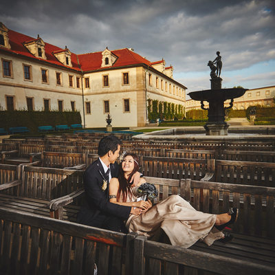 Prague Wallenstein Garden beautiful photo young couple