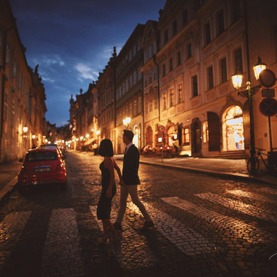 Prague marriage proposal: walking in Prague
