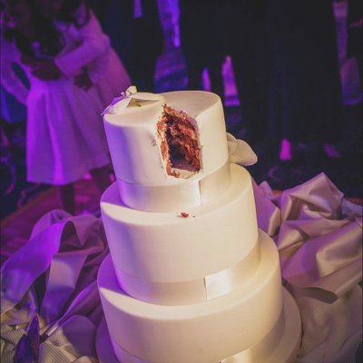 Four Seasons Hotel Prague wedding cake