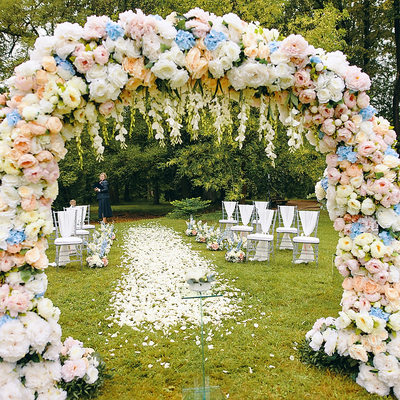 Hluboka nad Vltavou Castle wedding Rose Arch & carpet