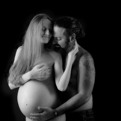 Black and White studio maternity portraits from Prague