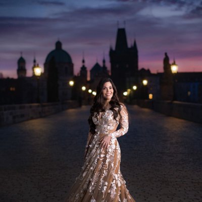 The Gorgeous Myriam - from Puerto Rico on the Charles Bridge