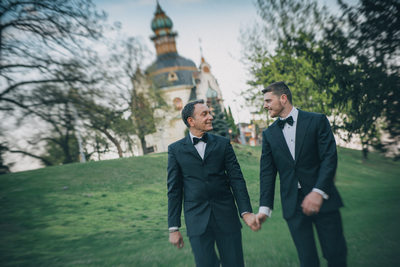 W&G post wedding portraits from their Prague session