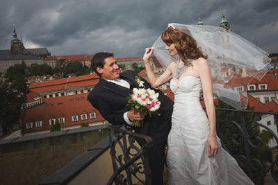 CM (USA) very sexy wedding photos Vrtba Garden Prague