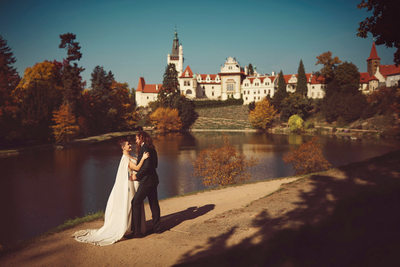 Lovers at Pruhonice Castle