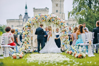 Hluboka nad Vltavou Castle wedding day pictures